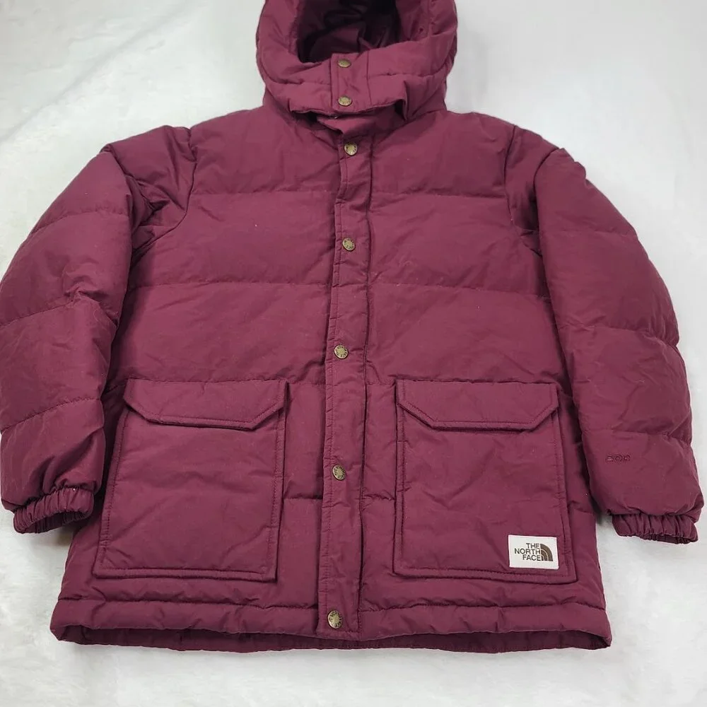 The North Face Boy's Burgundy Sierra 600 Goose Down Hooded‎ Puffer Jacket Size L